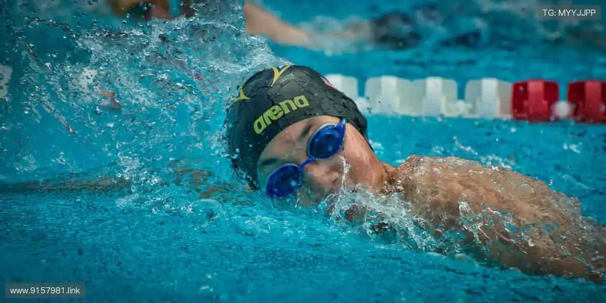 📱实时直播，一键解锁赛场心跳！